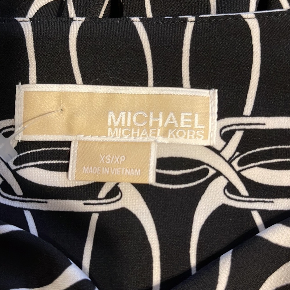 Michael Michael Kors NWT 3/4 length sleeve mini dress,sz.XS - Picture 3 of 4